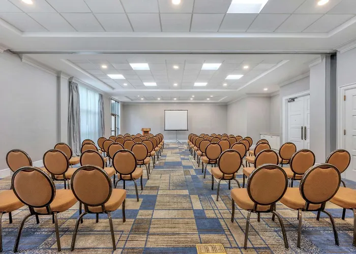 Sheraton Tarrytown Hotel