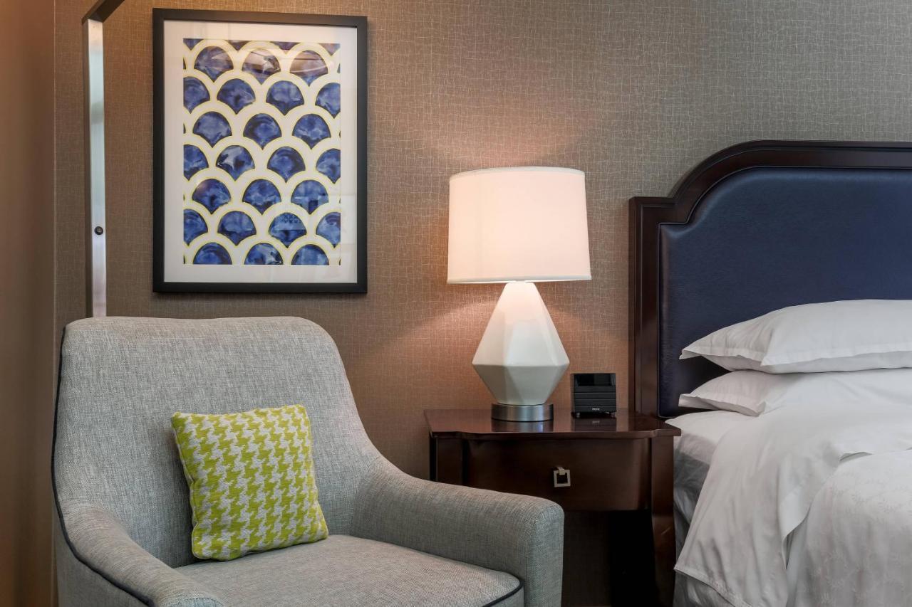 Sheraton Hotel 3*
