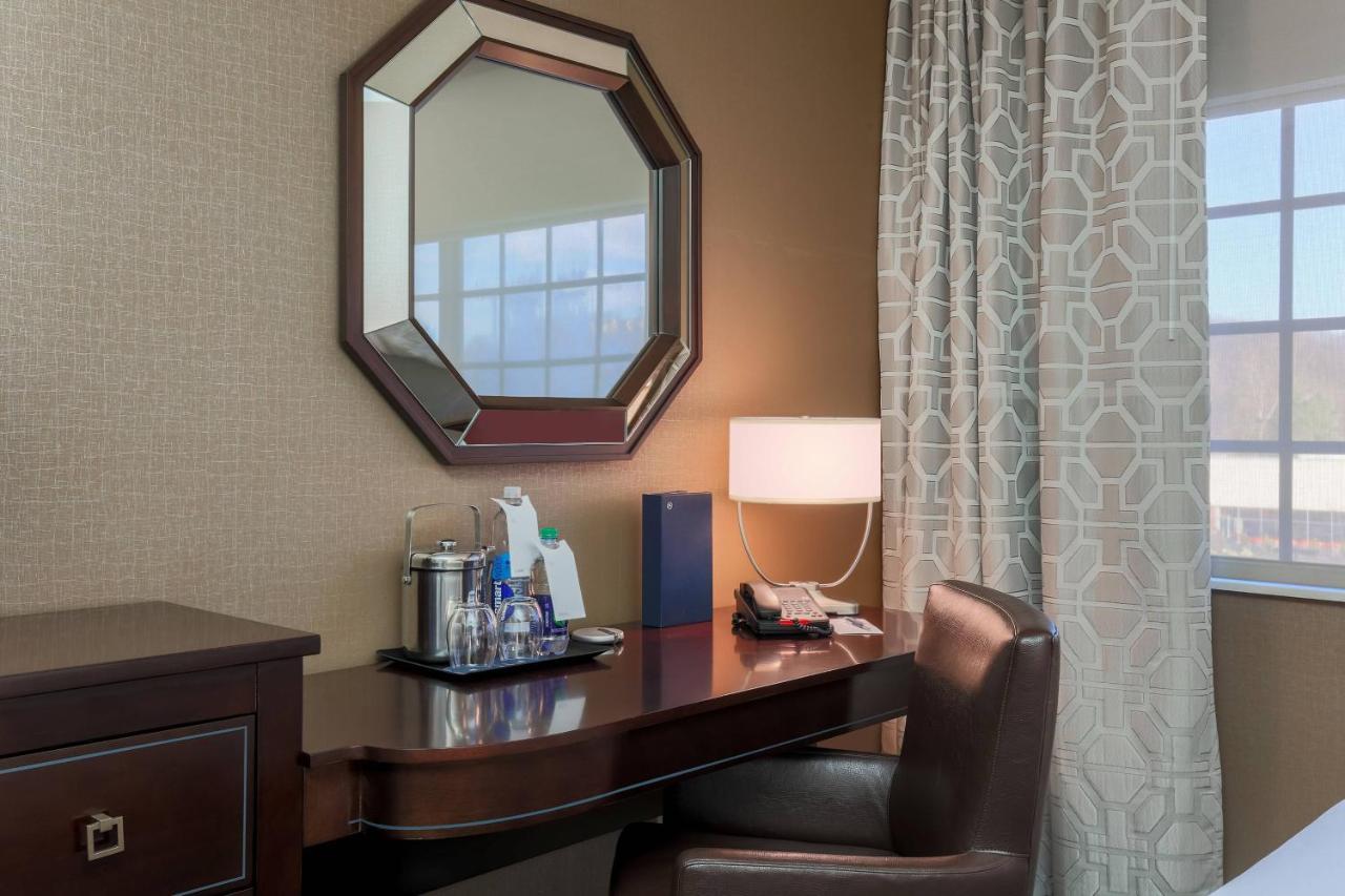 Sheraton Hotel